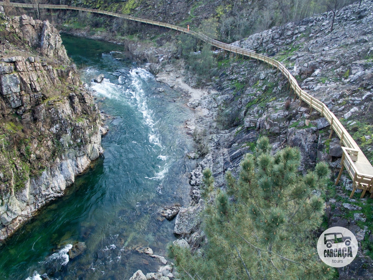 Ponte Suspensa 516 e Passadiços do Paiva